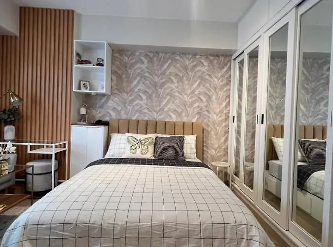 Modern Luxury Unit In Manhattan Plaza Tower 4* Manila
